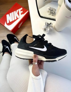 Nike Air Zoom Knit Esportivo